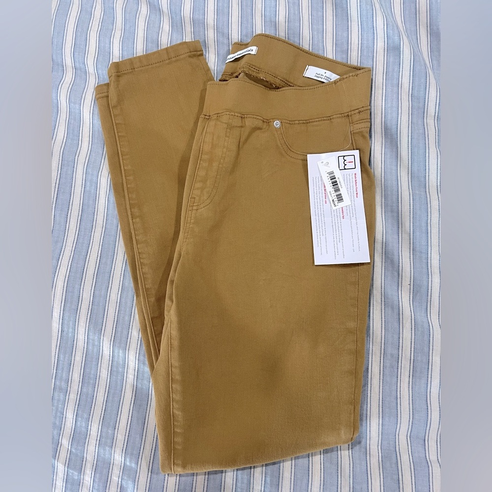 Amazon Essentials Pull on Jeggings size 8